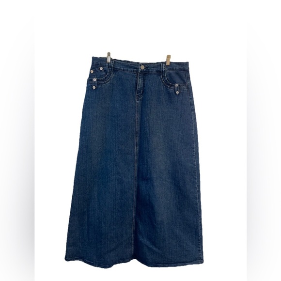 Dolce & Gabbana Dresses & Skirts - Dolce & Gabbana denim long skirt